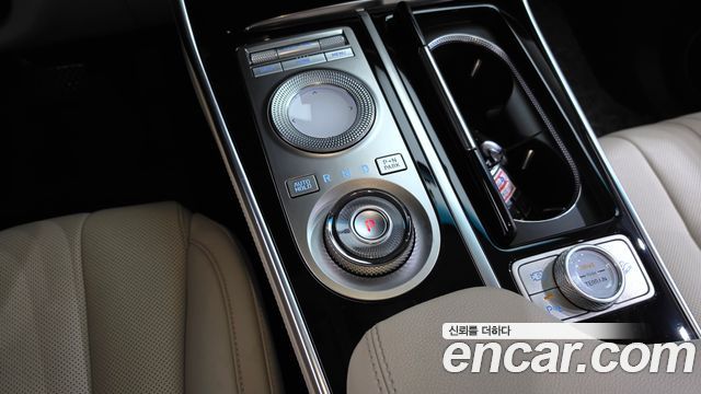 Genesis GV80 2022 — photo 12