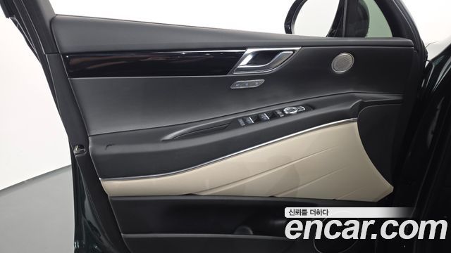 Genesis GV80 2022 — photo 14