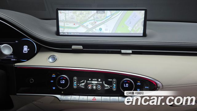 Genesis GV70 2024 — photo 19