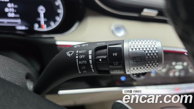 Genesis GV70 2024 — photo 26