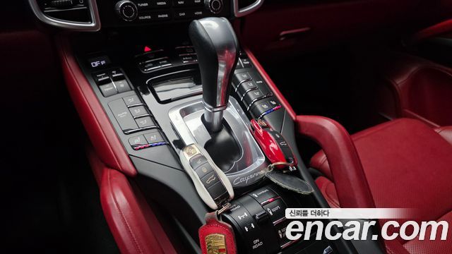Porsche Cayenne 2017 — photo 9