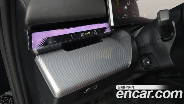 BMW 5-Series 2026 — photo 31