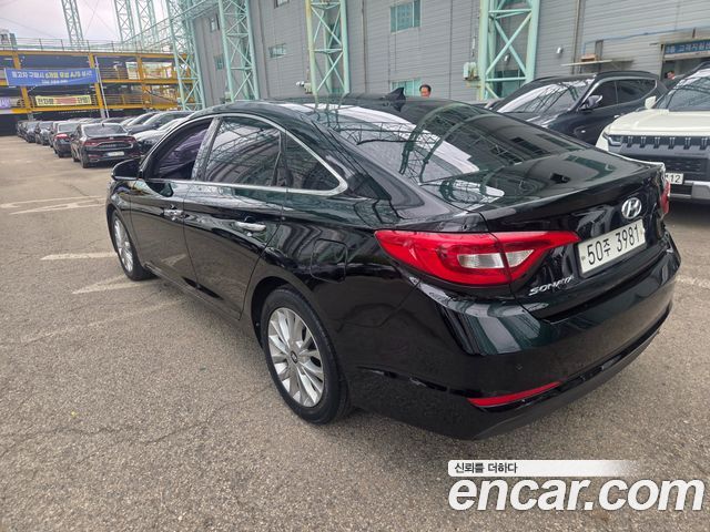 Hyundai Sonata 2015 — photo 1