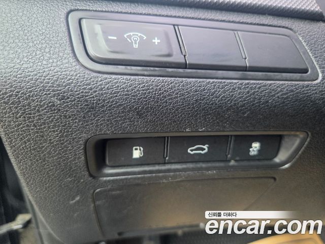 Hyundai Sonata 2015 — photo 17