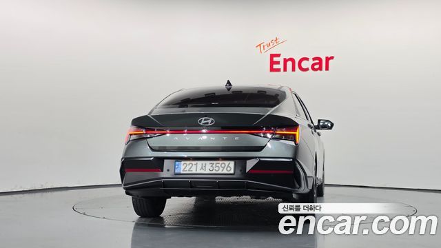 Hyundai AVANTE 2024 — photo 4