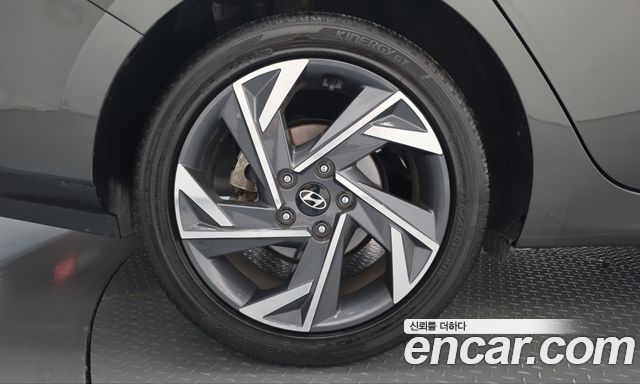 Hyundai AVANTE 2024 — photo 5