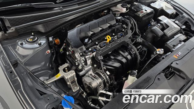 Hyundai AVANTE 2024 — photo 6