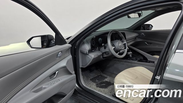 Hyundai AVANTE 2024 — photo 13
