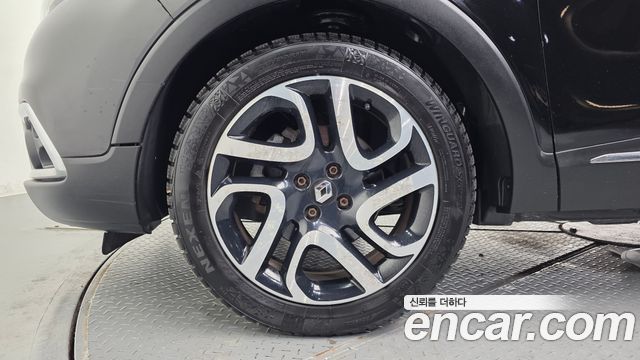 Renault Korea QM3 2015 — photo 5