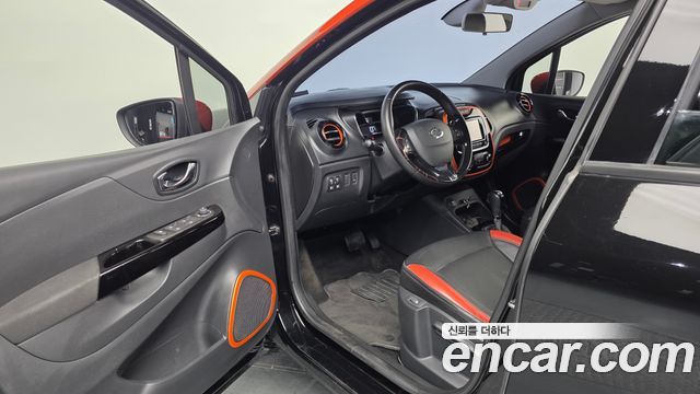 Renault Korea QM3 2015 — photo 13
