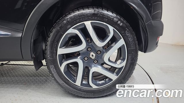 Renault Korea QM3 2015 — photo 7