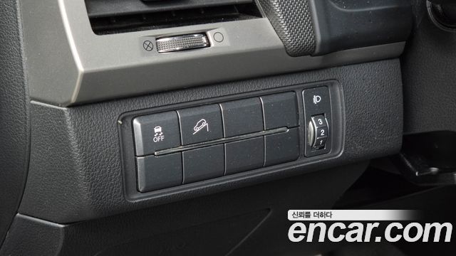 KG Mobility Rexton 2019 — photo 16