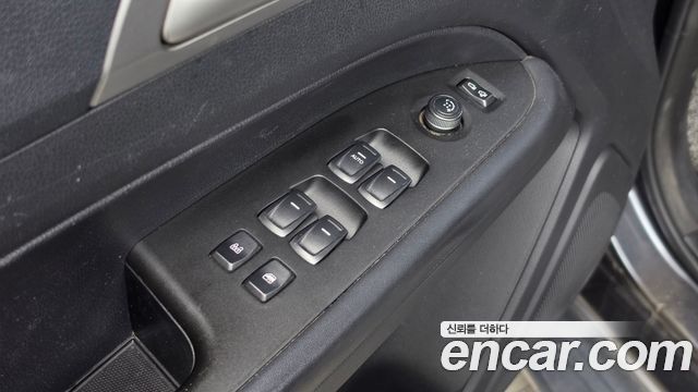 KG Mobility Rexton 2019 — photo 17
