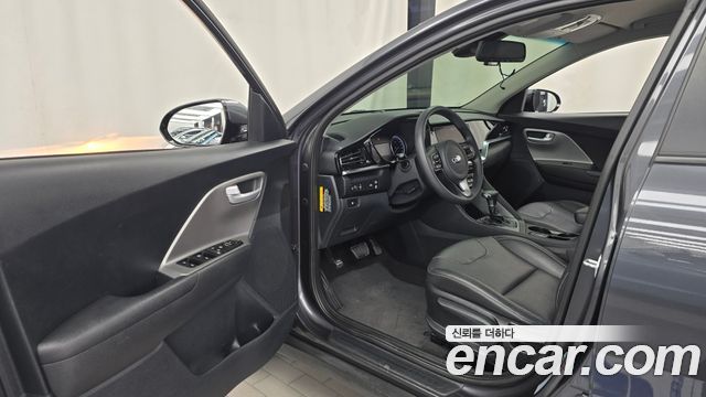 Kia Niro 2020 — photo 13