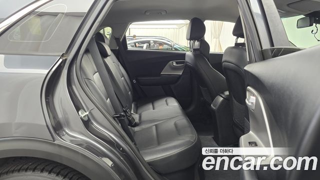 Kia Niro 2020 — photo 17