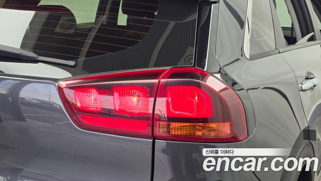 Kia Niro 2020 — photo 9