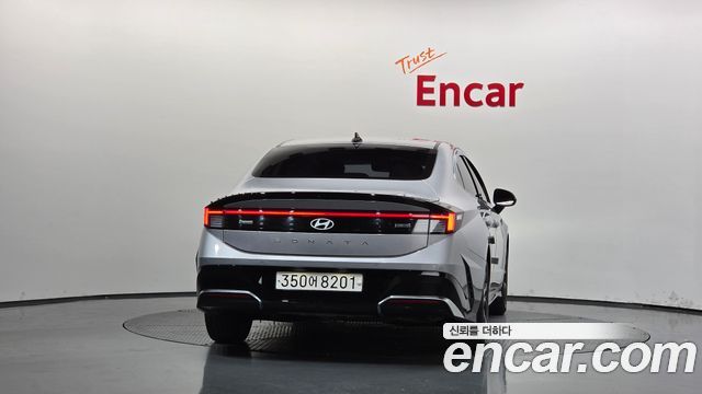 Hyundai Sonata 2025 — photo 4