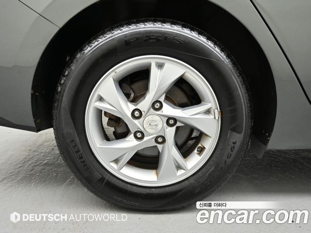 Hyundai AVANTE 2021 — photo 5