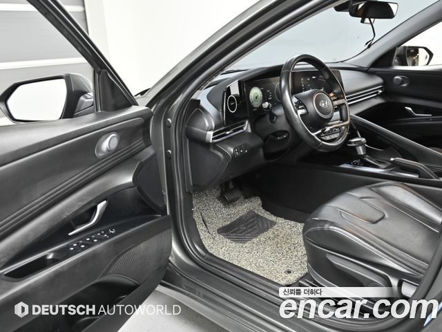 Hyundai AVANTE 2021 — photo 11