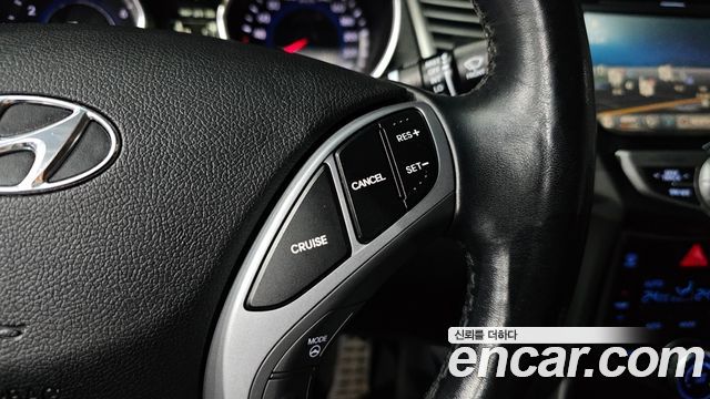 Hyundai AVANTE 2016 — photo 23