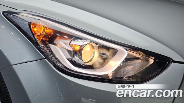 Hyundai AVANTE 2016 — photo 8