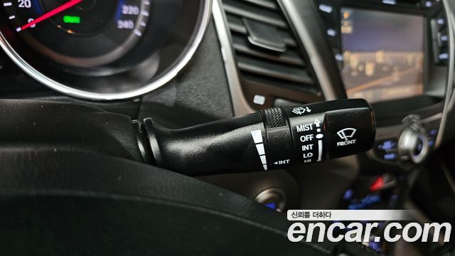 Hyundai AVANTE 2016 — photo 27