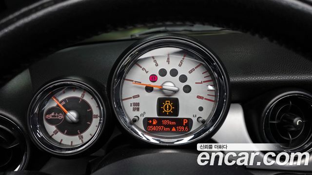 Mini Cooper Convertible 2010 — photo 8