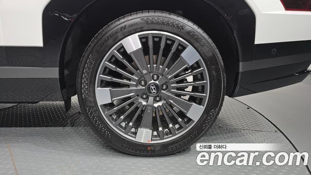 Hyundai Santafe 2025 — photo 7