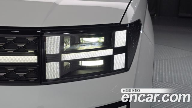 Hyundai Santafe 2025 — photo 8