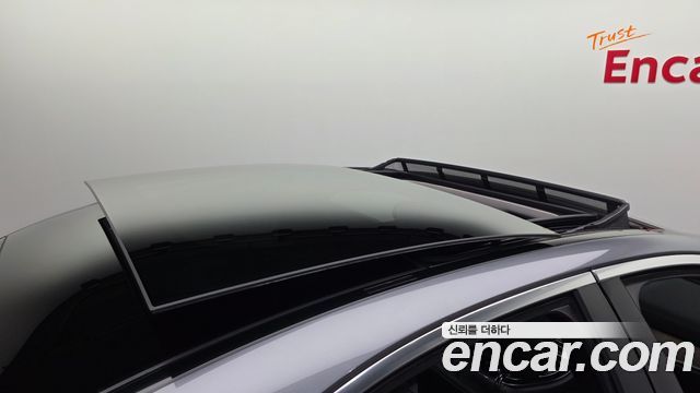 Mercedes-Benz E-Class 2019 — photo 19