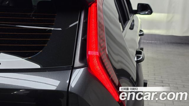 Kia Niro 2024 — photo 9