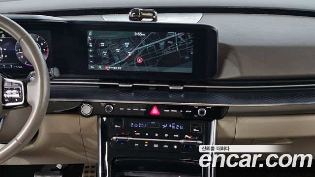 Kia Canival 2021 — photo 20