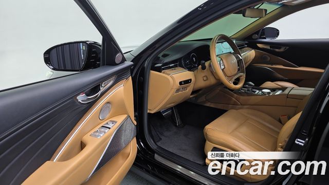 Kia K9 2023 — photo 12