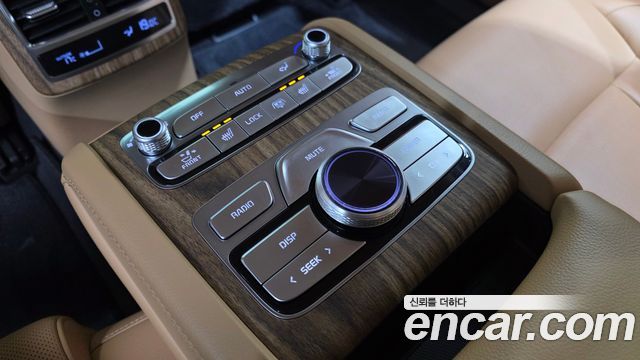 Kia K9 2023 — photo 19