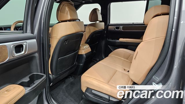 Hyundai Santafe 2024 — photo 18