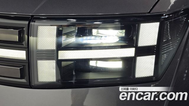Hyundai Santafe 2024 — photo 8