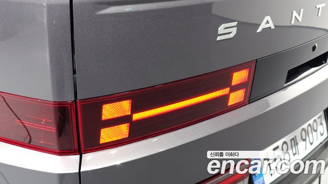 Hyundai Santafe 2024 — photo 9