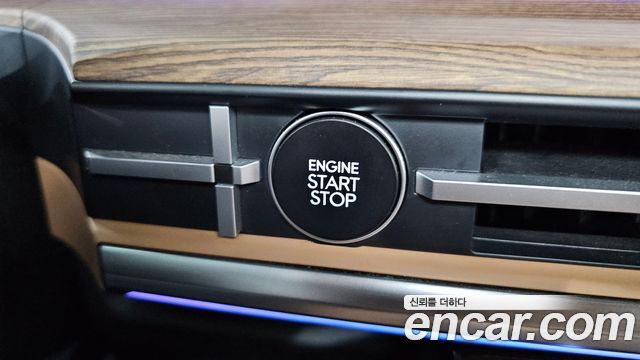 Hyundai Santafe 2024 — photo 30