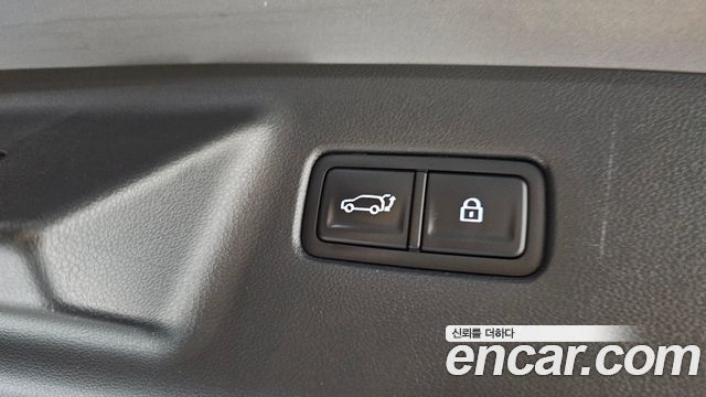 Hyundai Santafe 2024 — photo 32