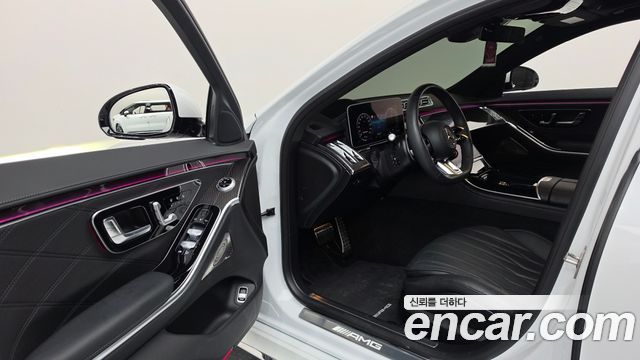 Mercedes-Benz S-Class 2025 — photo 10