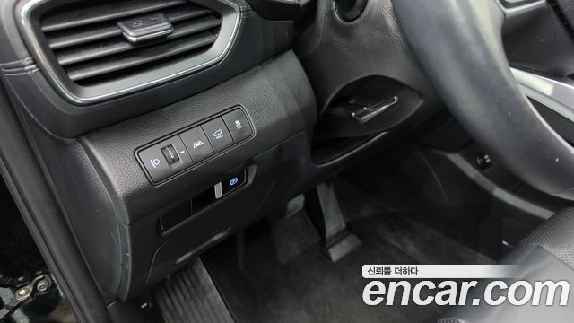 Hyundai Santafe 2023 — photo 18