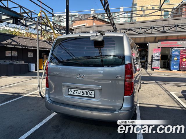 Hyundai Starex 2019 — photo 2