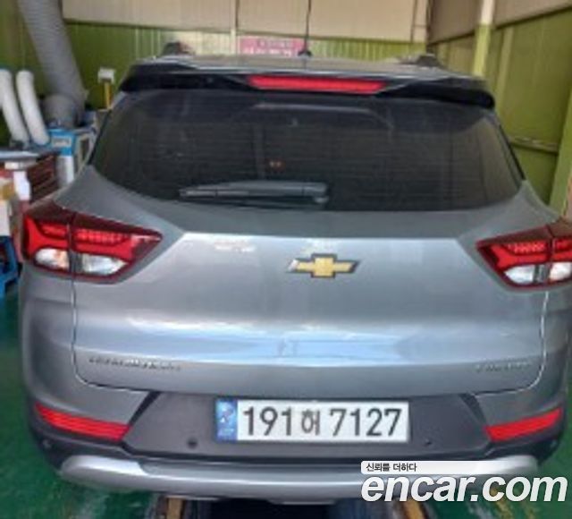 Chevrolet Korea Trailblazer 2023 — photo 2