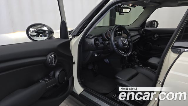 Mini Cooper 2015 — photo 10