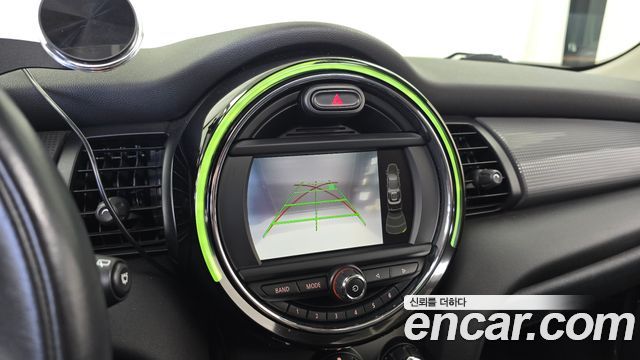 Mini Cooper 2015 — photo 14