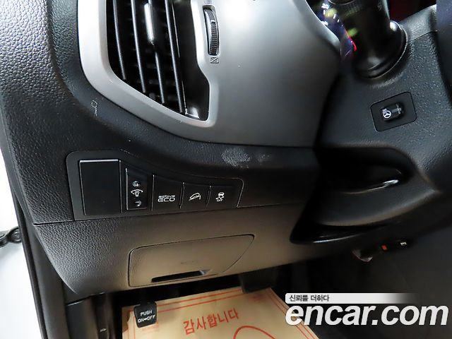 Kia Sportage 2016 — photo 12