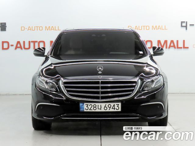 Mercedes-Benz E-Class 2017 — photo 2