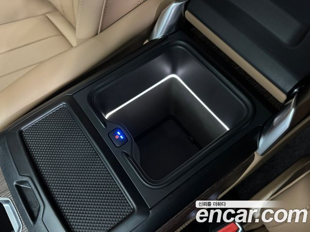 Land Rover Range Rover 2026 — photo 16