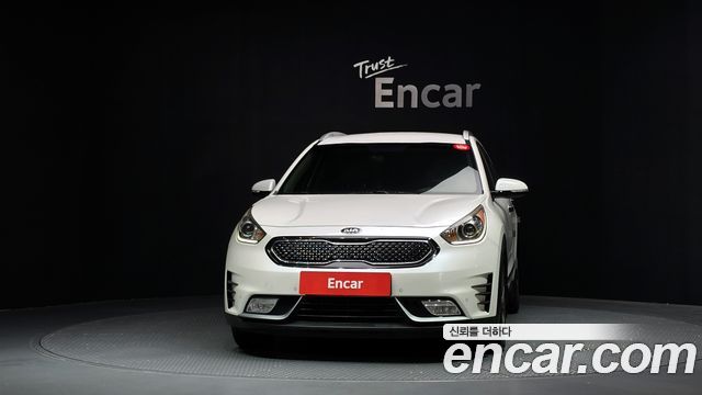 Kia Niro 2017 — photo 3