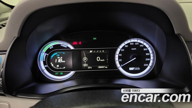 Kia Niro 2017 — photo 8